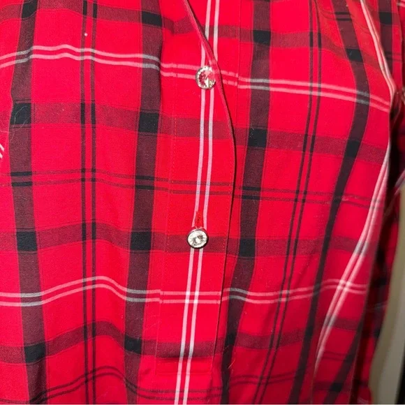 Talbots Red & Black Plaid Non-Iron Button Down Women's Shirt. Size 12 - Picture 2 of 8